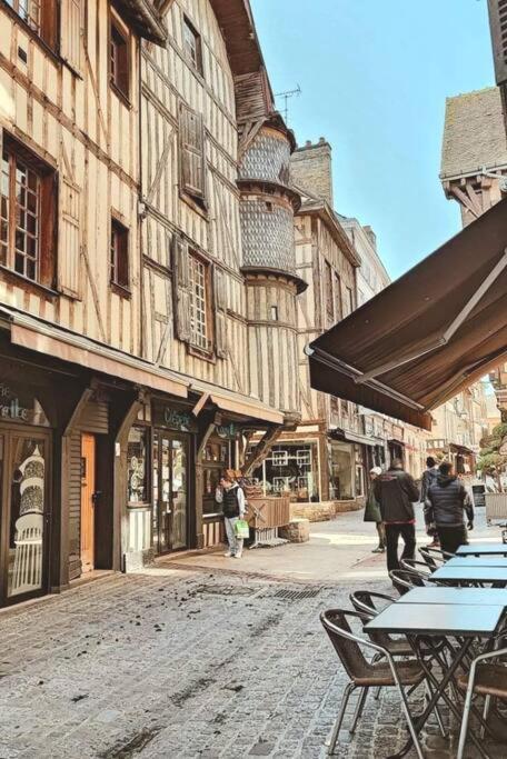 La Maison Des Delices Dosches ภายนอก รูปภาพ