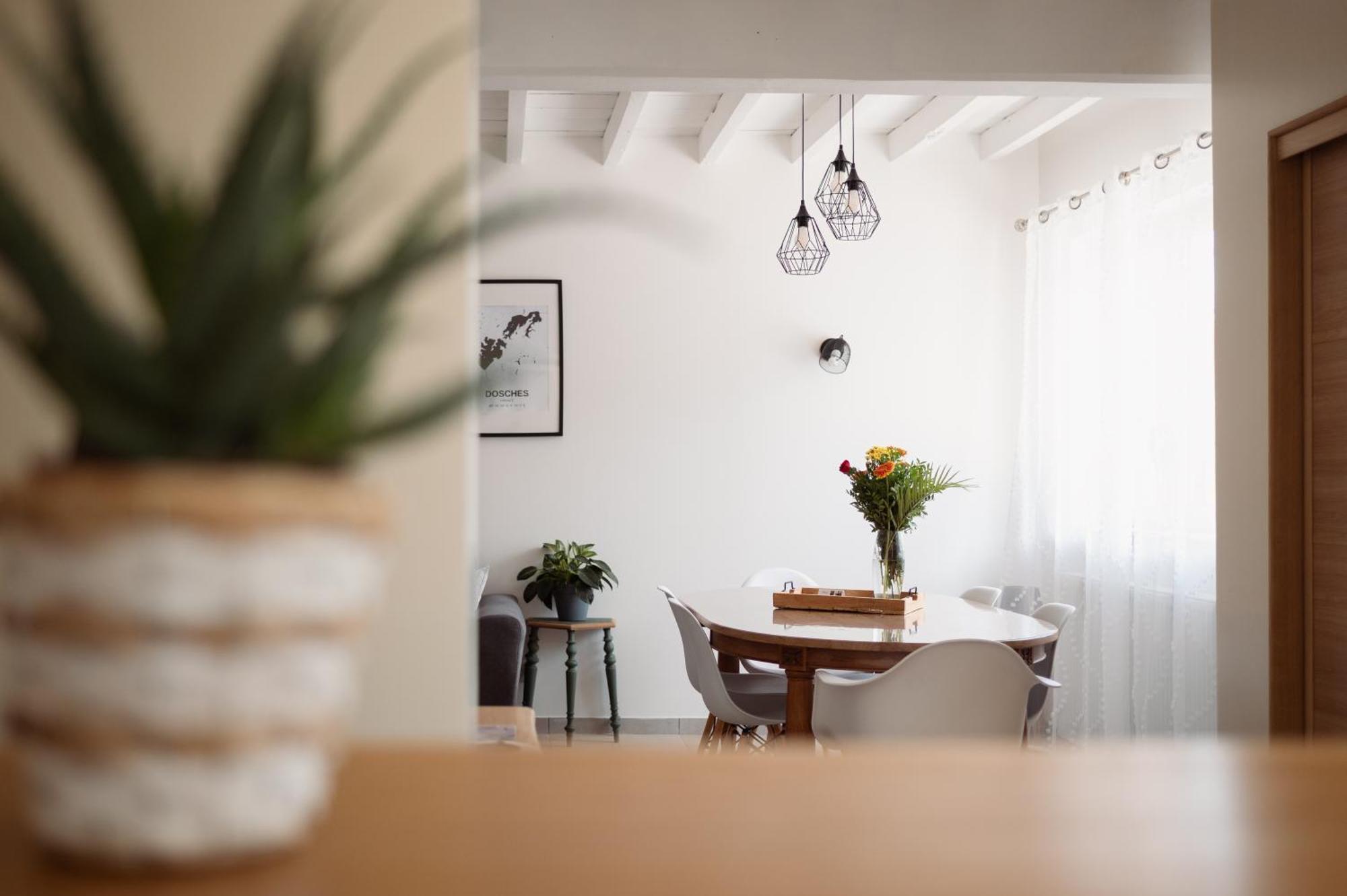 La Maison Des Delices Dosches ภายนอก รูปภาพ